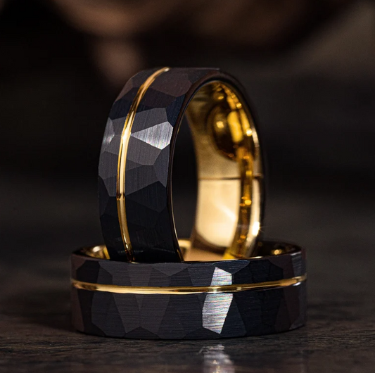 "Gold String" Hammered Tungsten Ring with Gold 18k String 8 mm